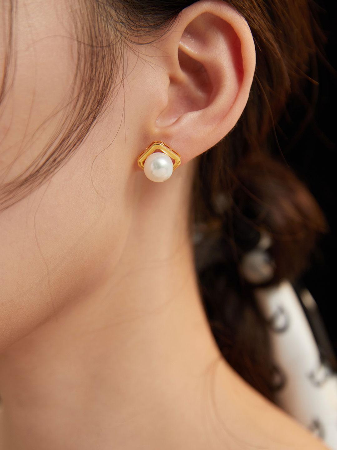 Pearl Earrings - MinElèn Jewelry