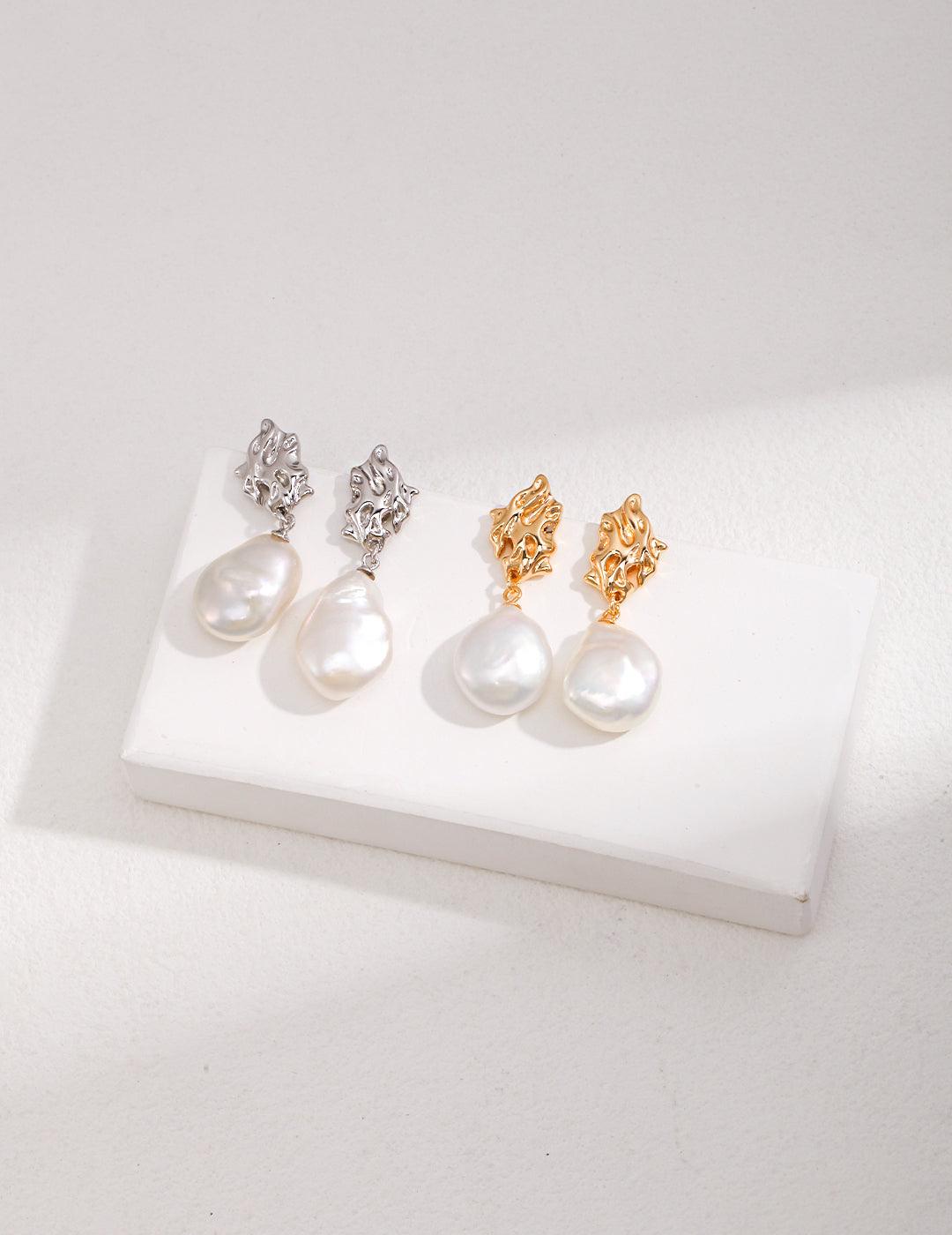 Sterling Silver Baroque Pearl Earrings - MinElèn Jewelry