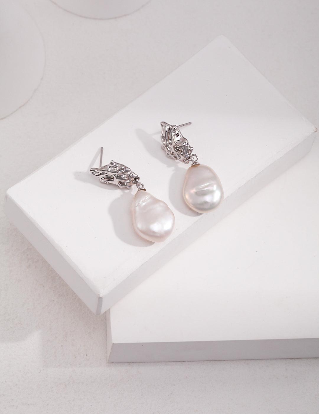 Sterling Silver Baroque Pearl Earrings - MinElèn Jewelry