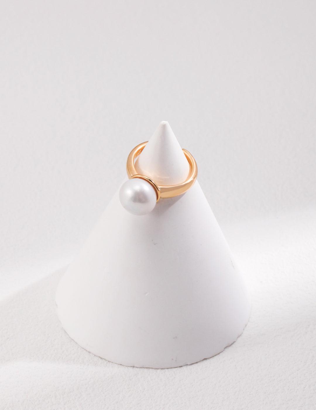 Pearl Ring - MinElèn Jewelry