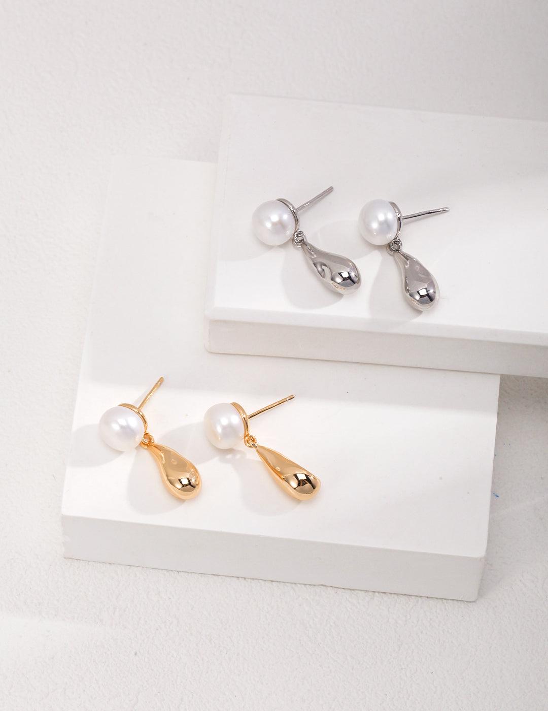 Sterling Silver Pearl Earrings - MinElèn Jewelry