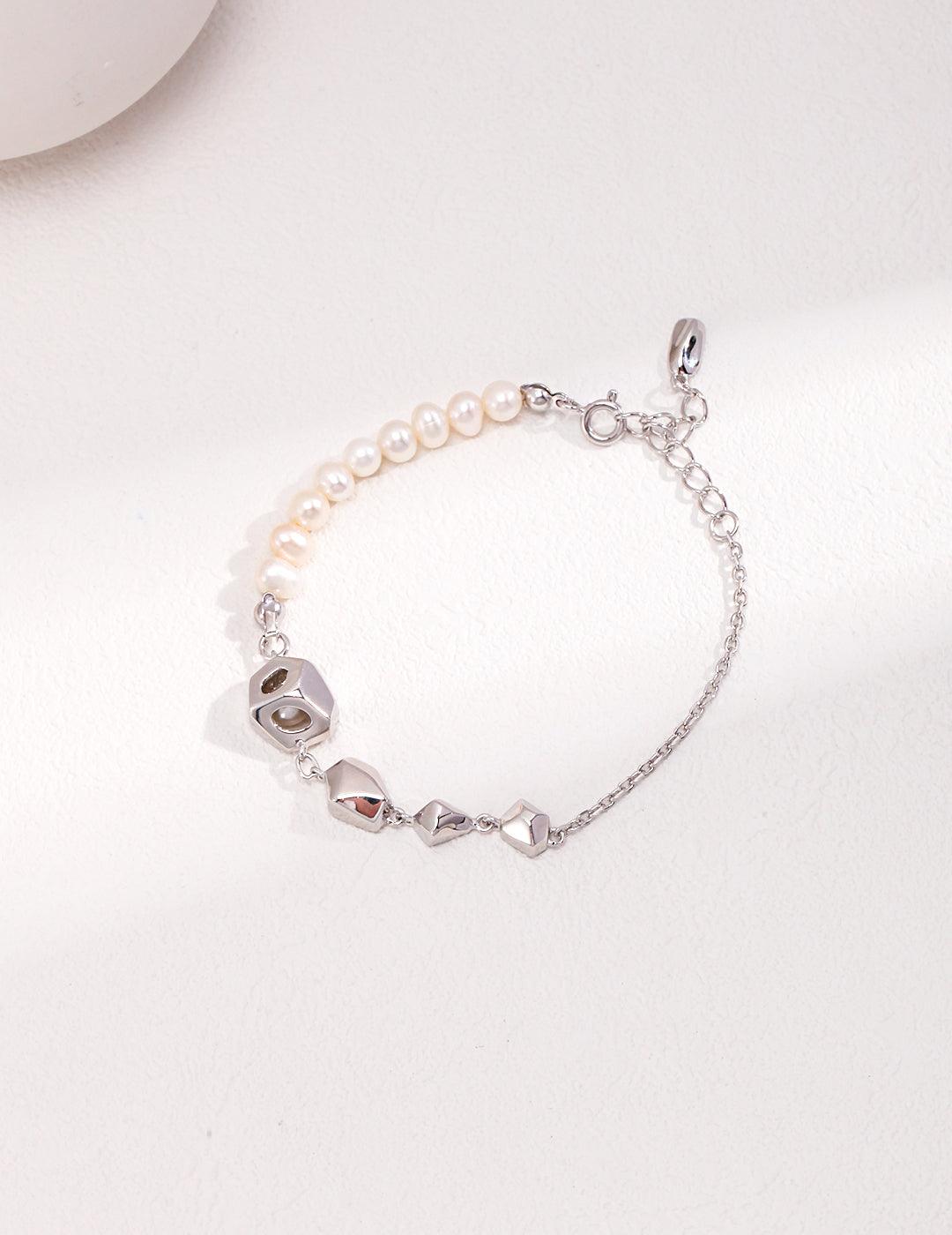 Sterling Silver Pearl Bracelet - MinElèn Jewelry