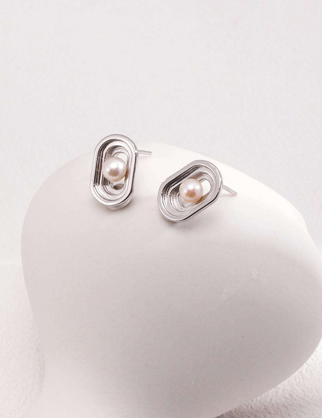 Sterling Silver Pearl Earrings - MinElèn Jewelry