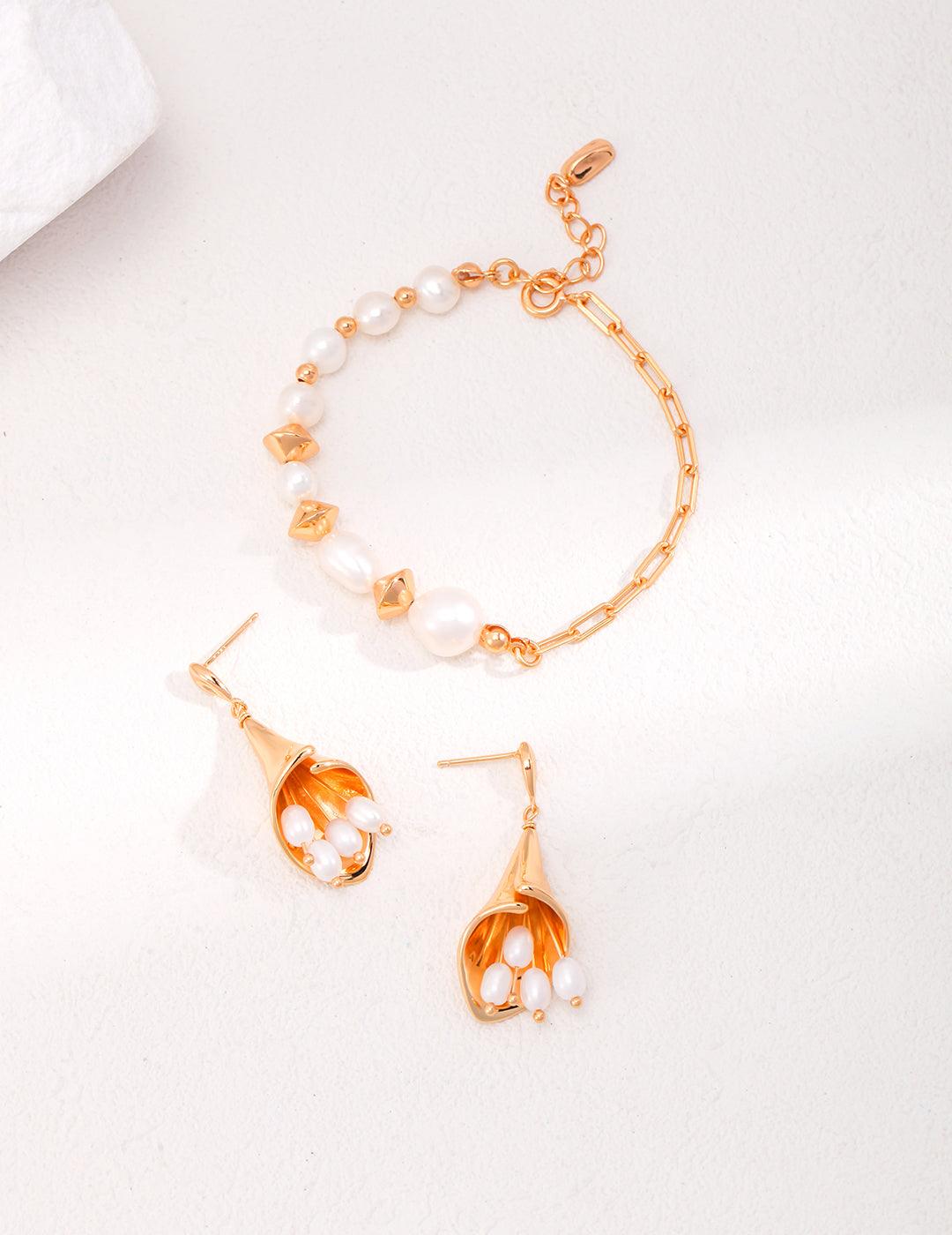 Natural pearl earrings - MinElèn Jewelry