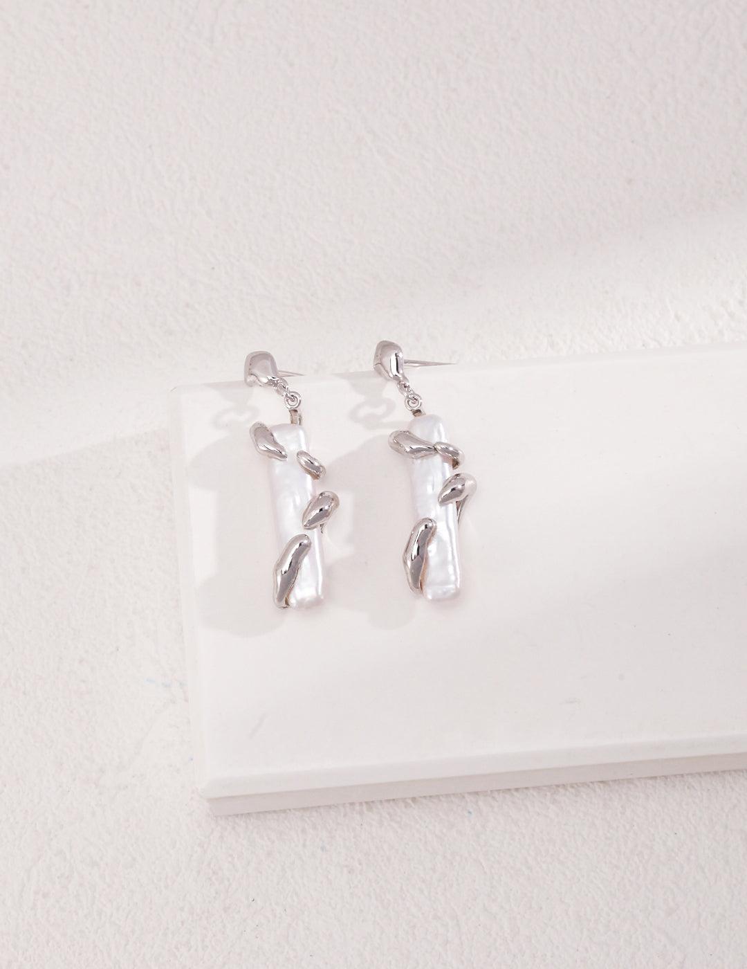 Sterling Silver AB/AA Pearl Earrings - MinElèn Jewelry