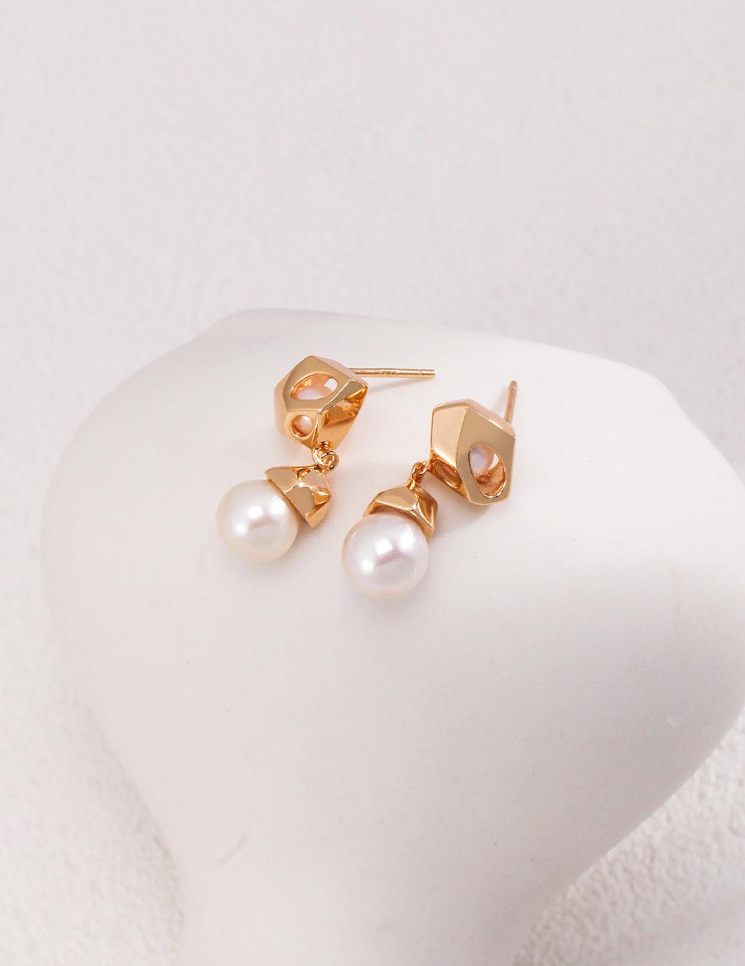 Sterling Silver Pearl Earrings - MinElèn Jewelry