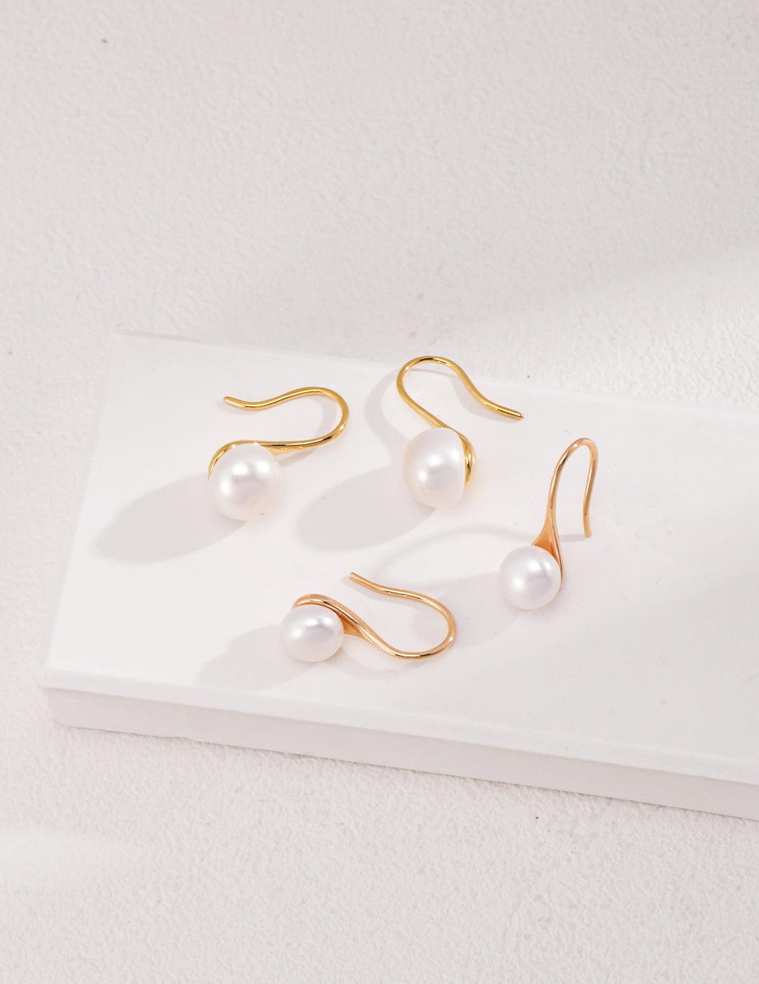 Pearl Earrings - MinElèn Jewelry