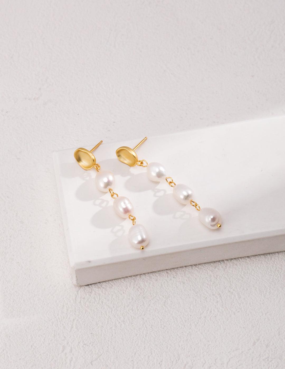 Alien Baroque Pearl Earrings - MinElèn Jewelry