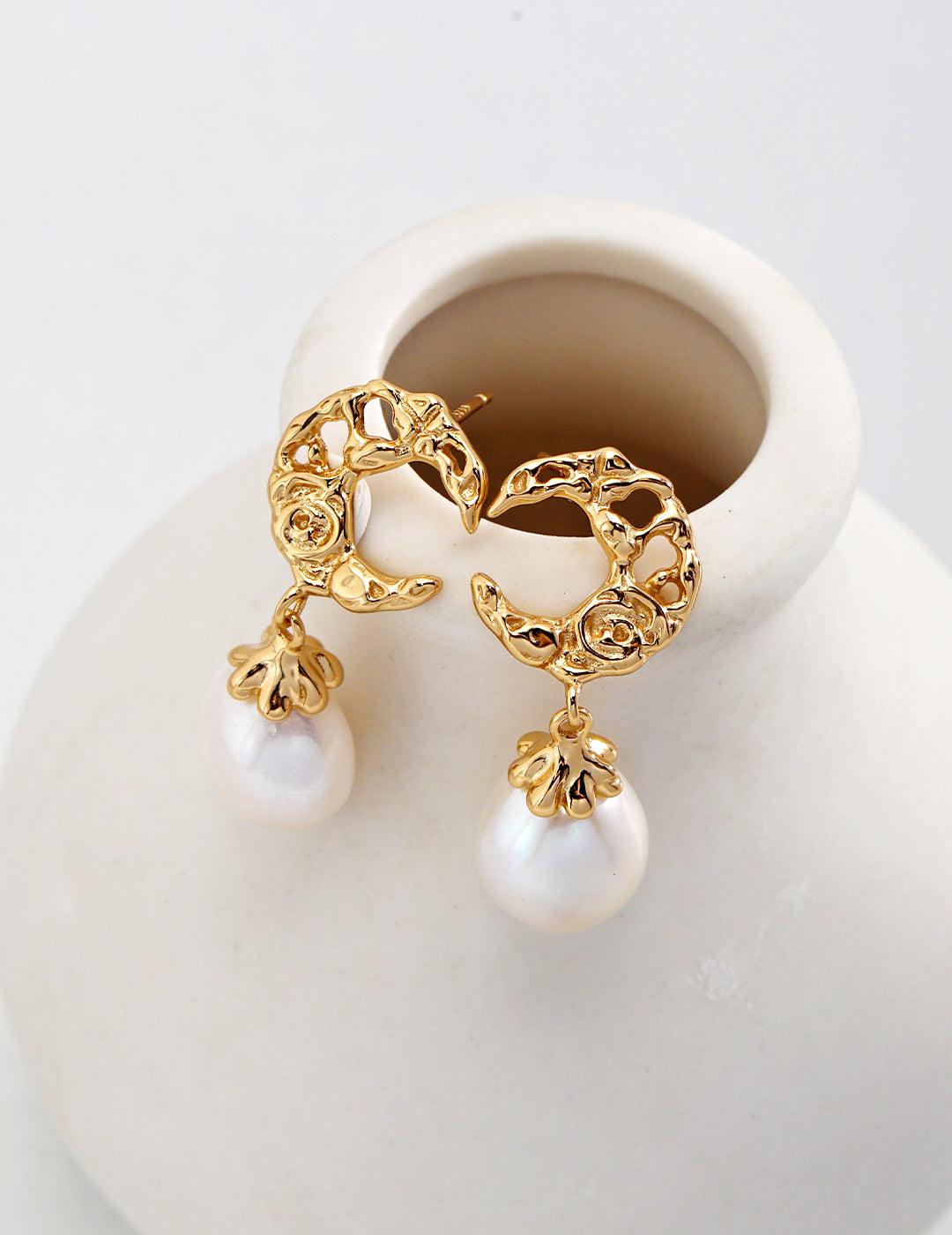 Natural pearl earrings - MinElèn Jewelry