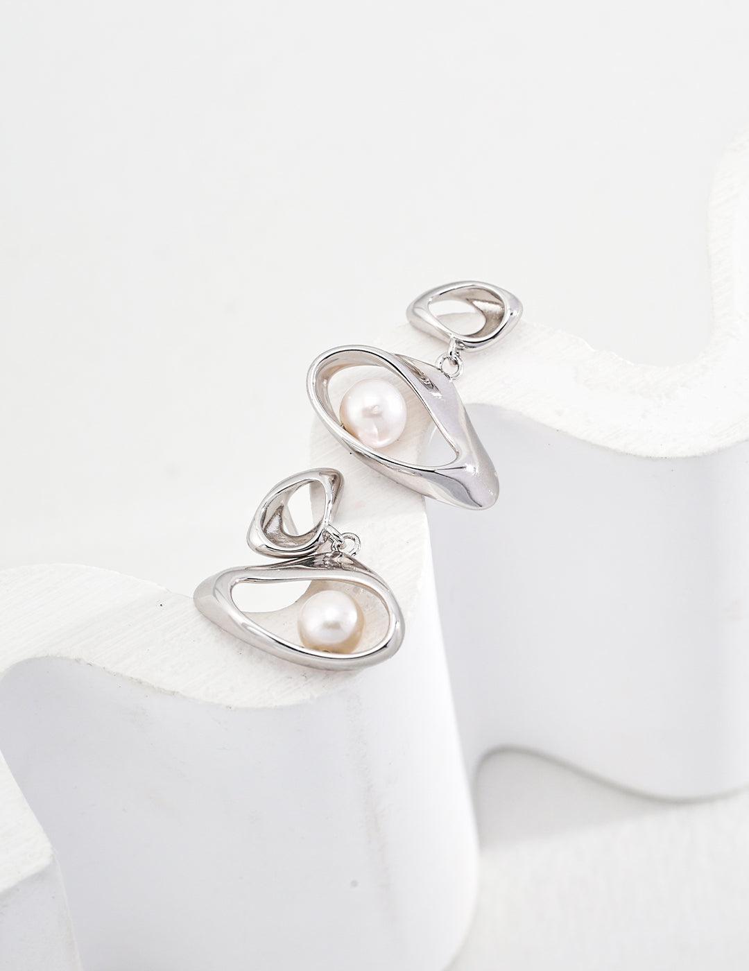 Sterling Silver Pearl Earrings - MinElèn Jewelry